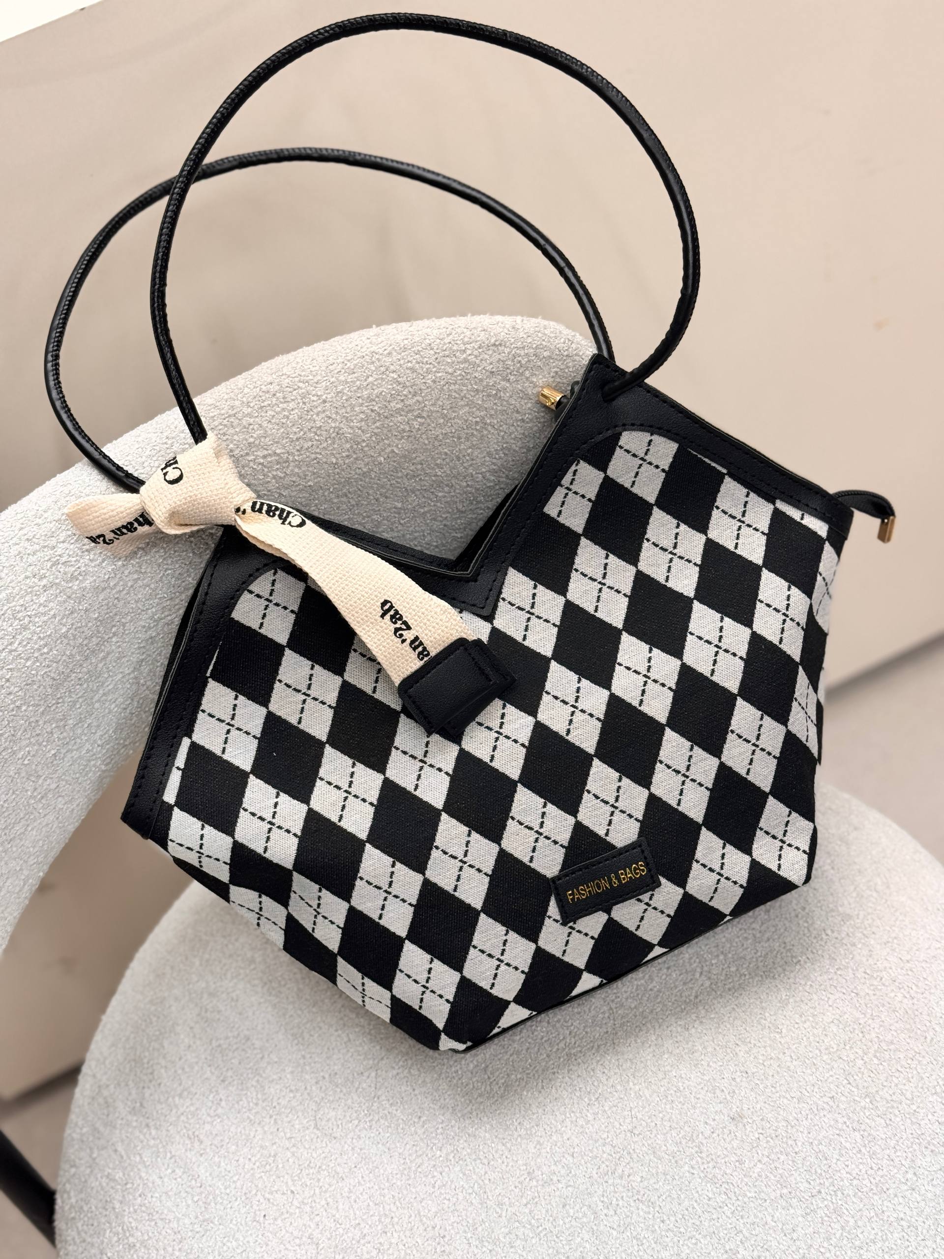 کیف وارداتی کد ۳۷