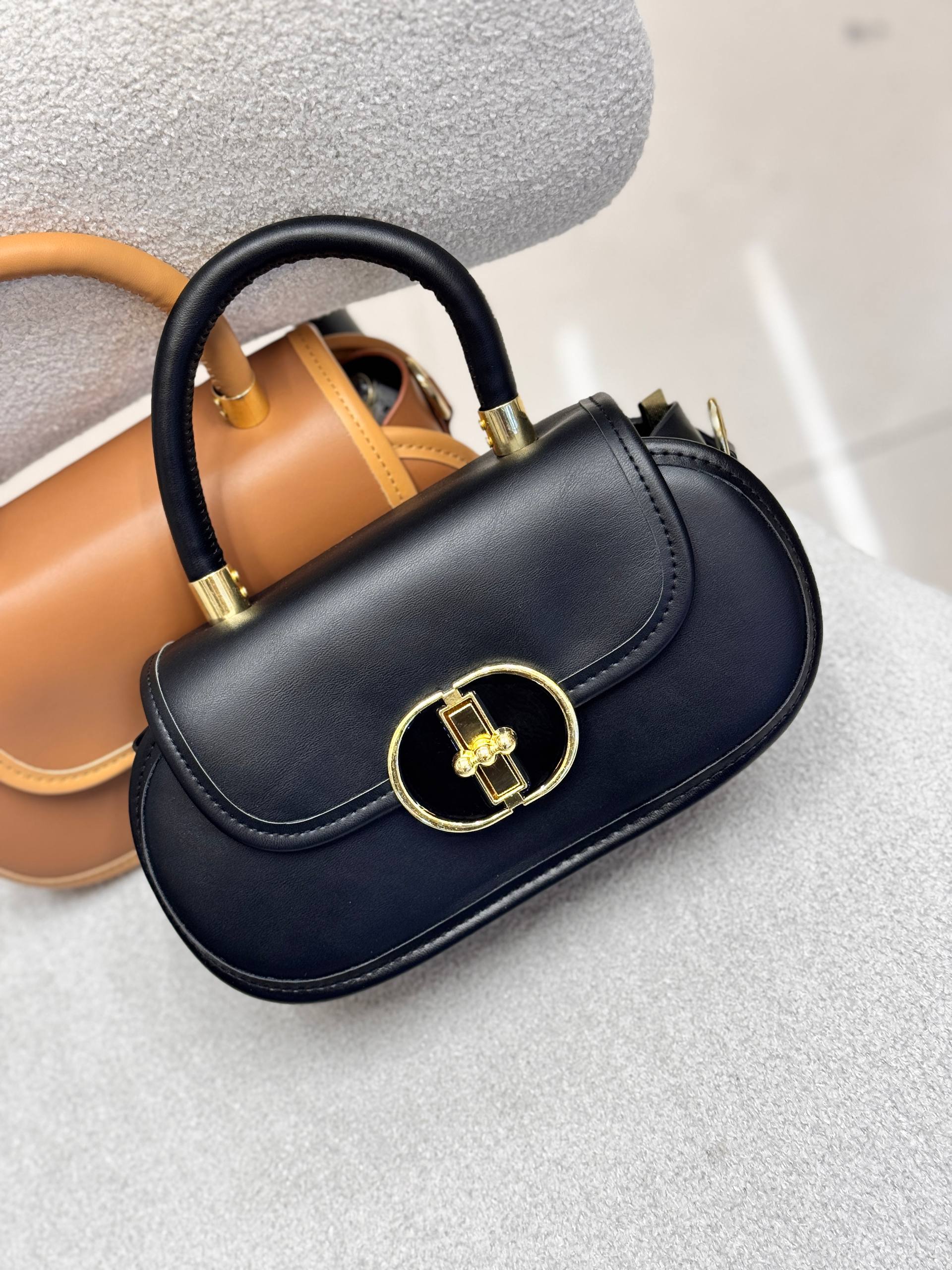 کیف وارداتی کد ۱۴